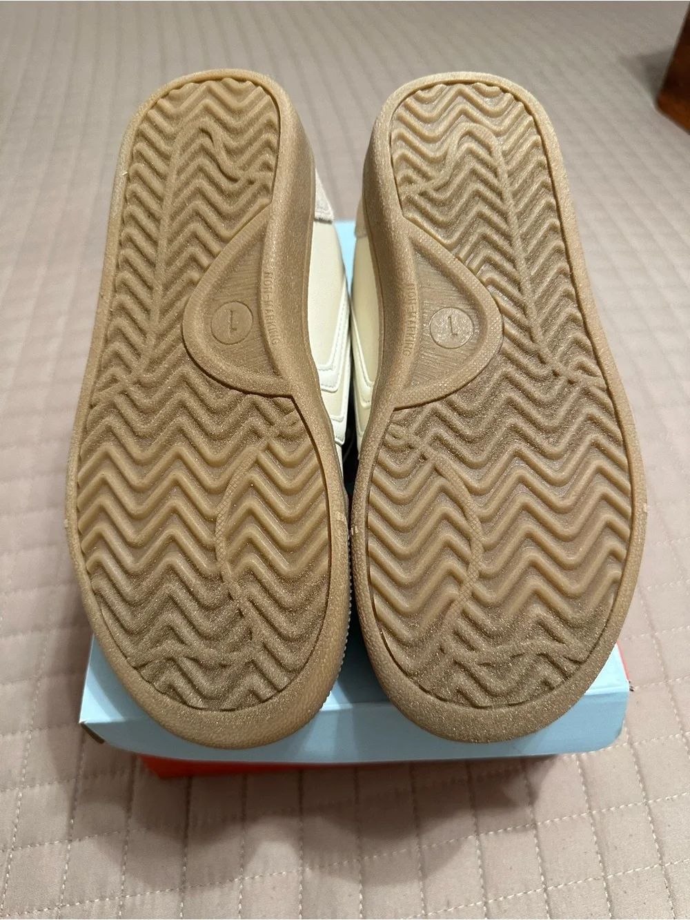 Cat & Jack Cream Pearl-Embellished Girls Sneakers